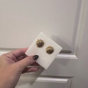 Heaven Mayhem Gold Shell Earrings